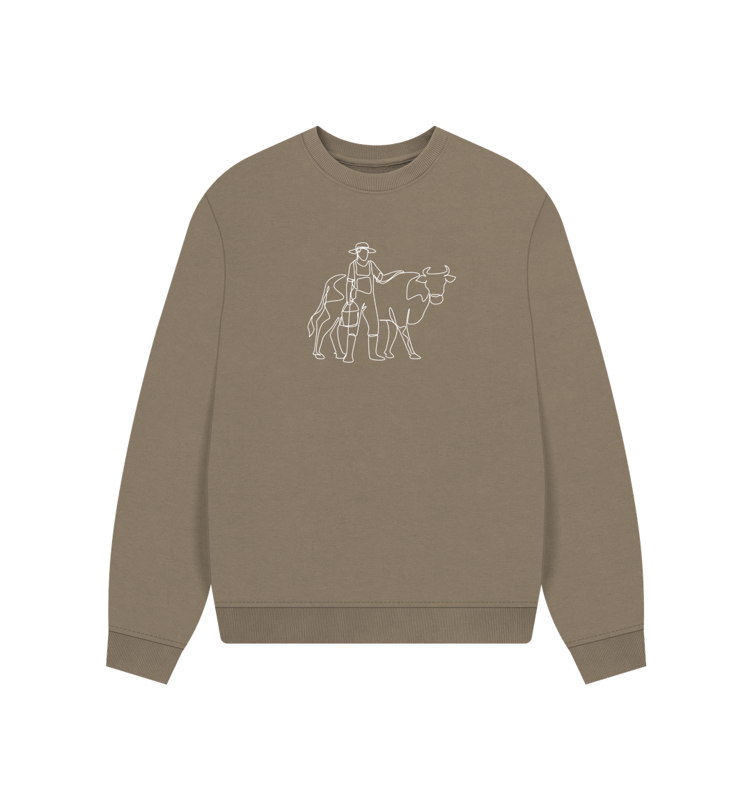 Willow Women's Cow Organic Cotton Oversized Crewneck - White Design