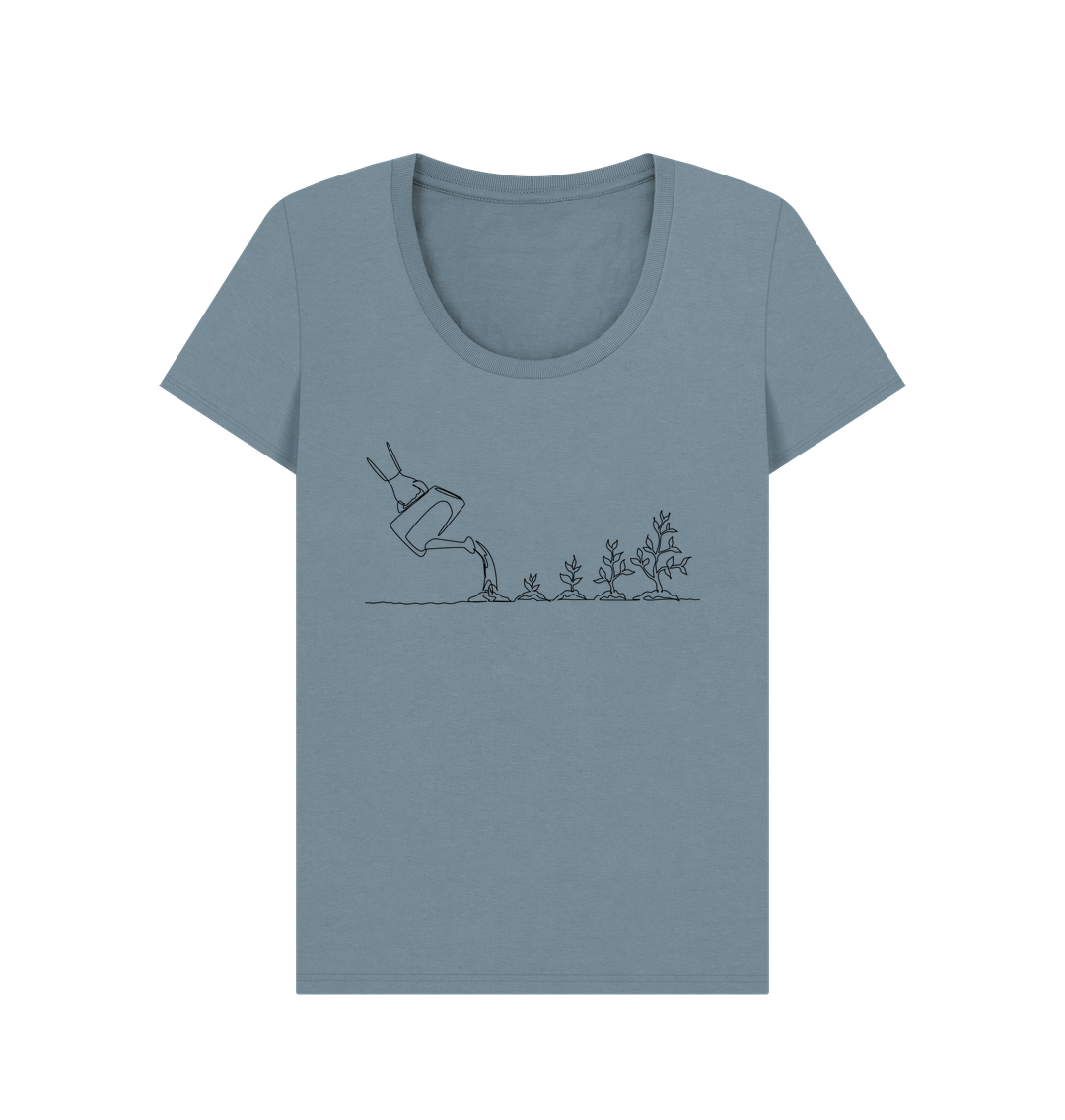 Stone Blue Women's Gardening Organic Cotton Scoop Neck Tee (Black)